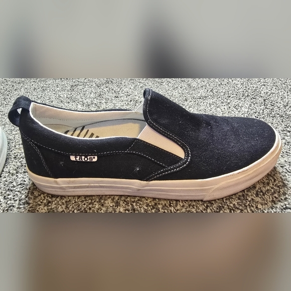 SOLD Taos Rubber Soul slip-on Canvas Black sneakers womens size 10 - Picture 12 of 12